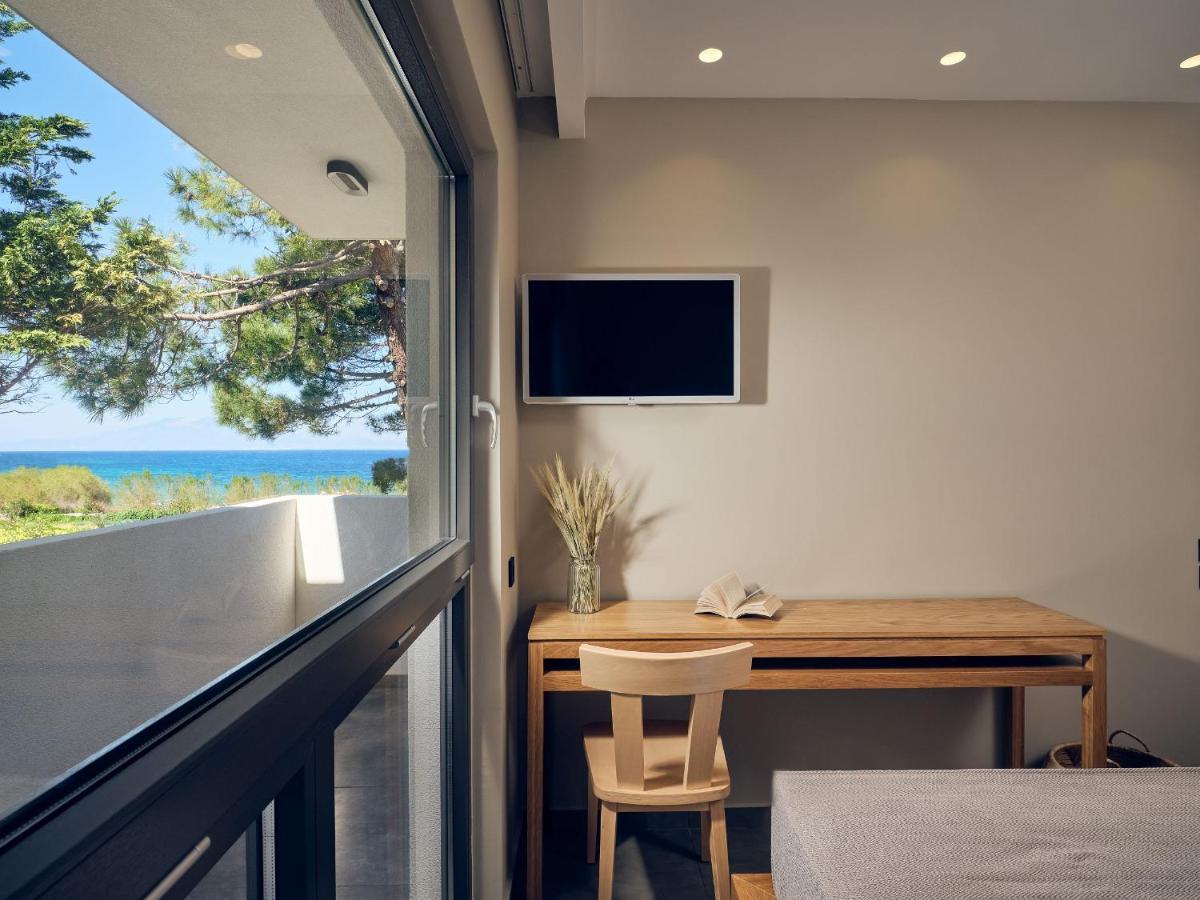 Oceanis Suites With Private Heated Pools And Sea View, By Zantewize Kipszéli Kültér fotó