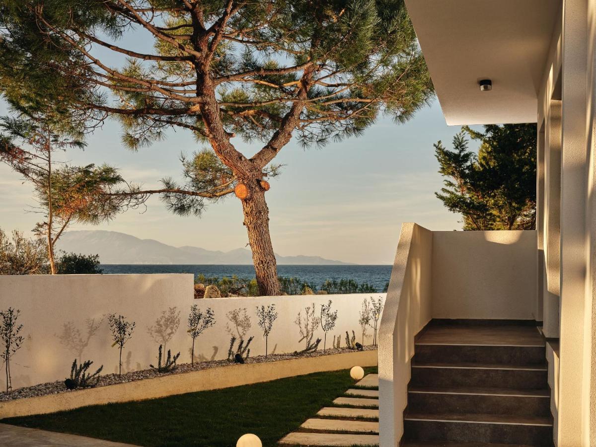Oceanis Suites With Private Heated Pools And Sea View, By Zantewize Kipszéli Kültér fotó